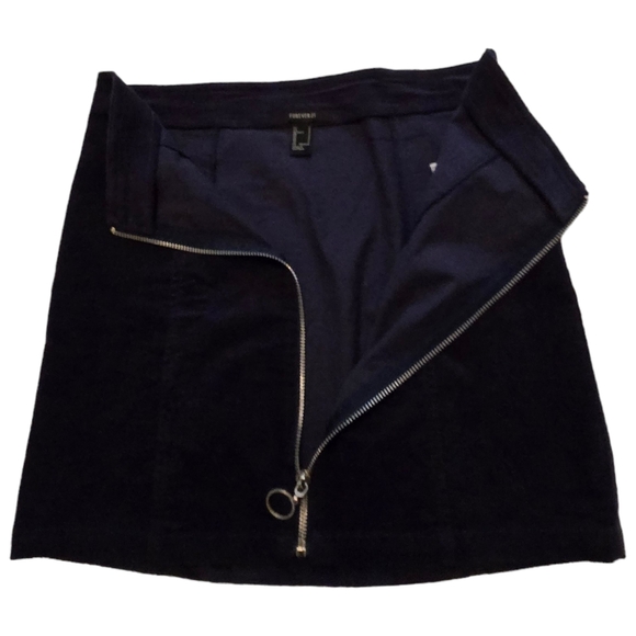 F21 Forever 21 Navy Blue Cordory Front Zip Skirt. Size Small - Picture 2 of 3